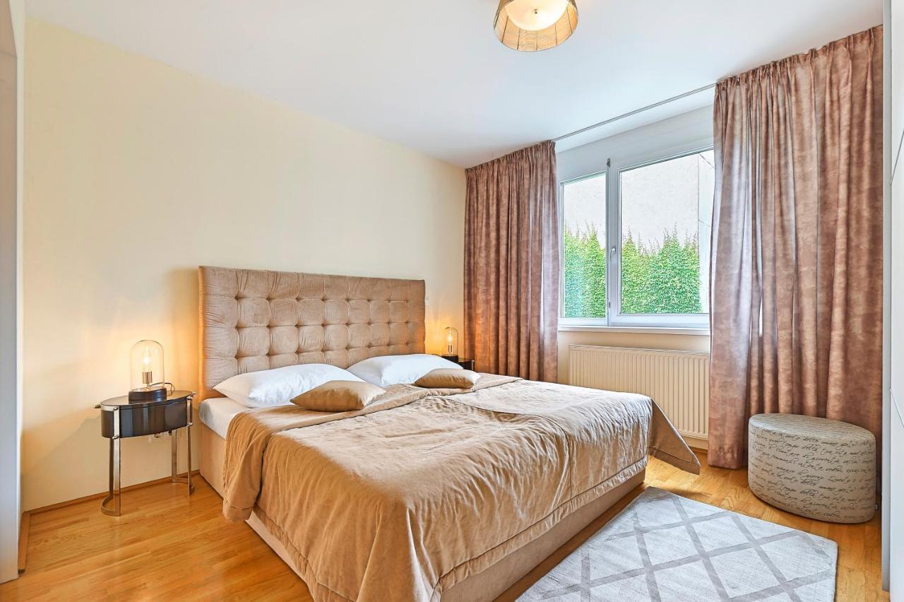 Peaceful Belvedere Apartment In Safe, Quiet & Central Location Vienna Exterior photo
